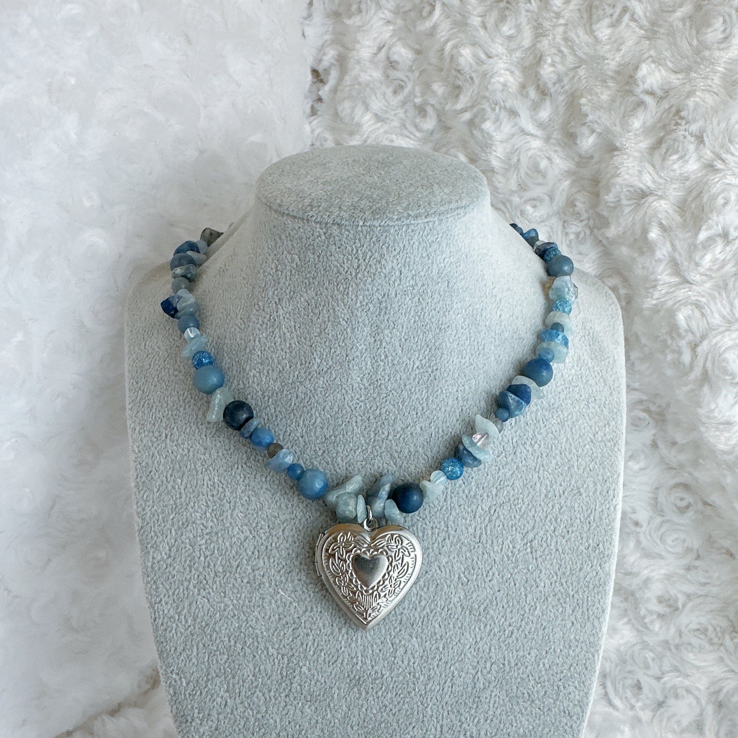 Heart Locket Necklace (Blue)